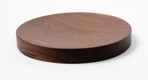 Luxusní dřevěný odkládací podnos Pau Natural solid walnut 27cm